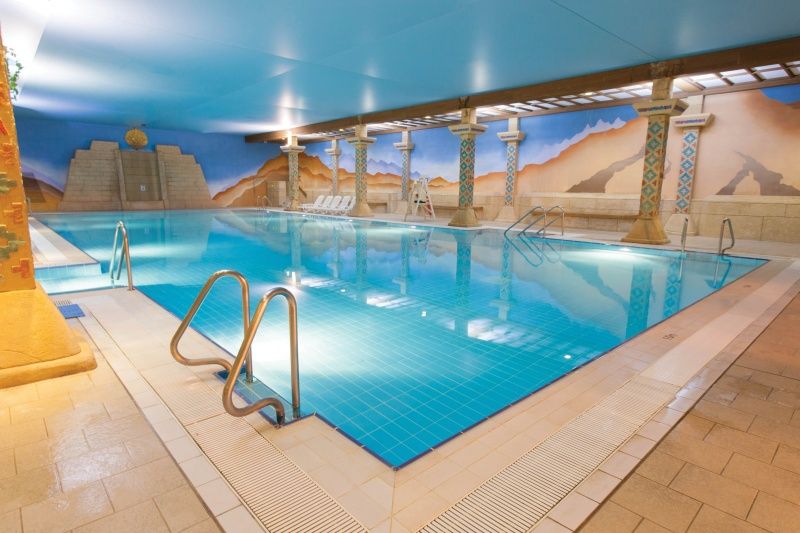Indoor Swimming Pool At The Carlton Hotel Bridge Collection